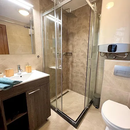 Dorina Wellness Apartment