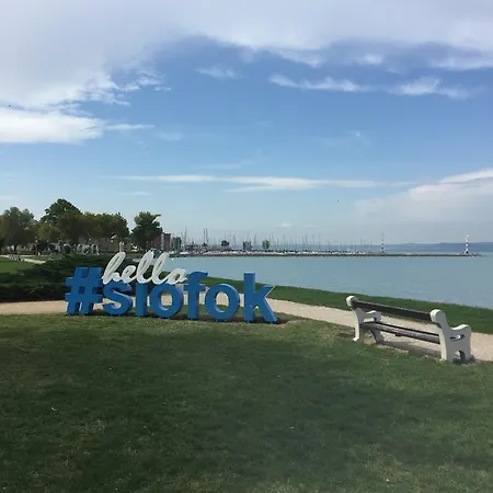 아파트 Dorina Wellness 시오포크