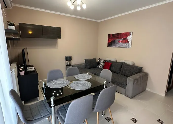 Dorina Wellness Appartement *